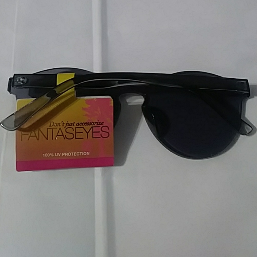 Sunglasses - Picture 2 of 2